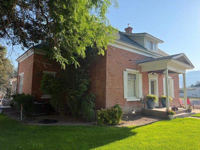 House for sale in Monroe, Utah