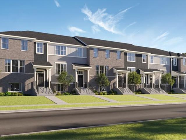 Townhouse for sale in Mchenry, Illinois