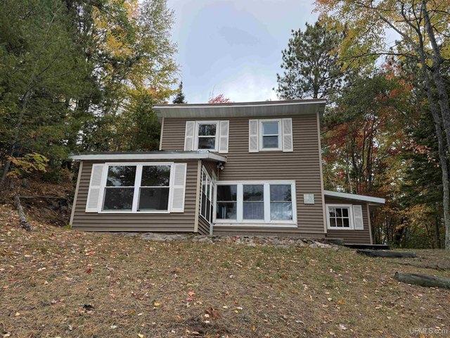 House for sale in Deerton, Onota Township