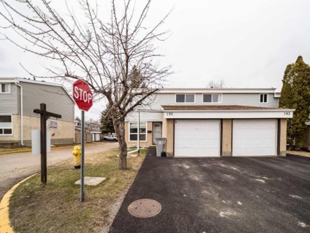 Townhouse for sale in Saint Albert, Alberta
