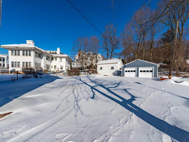 House for sale in Amsterdam, New York