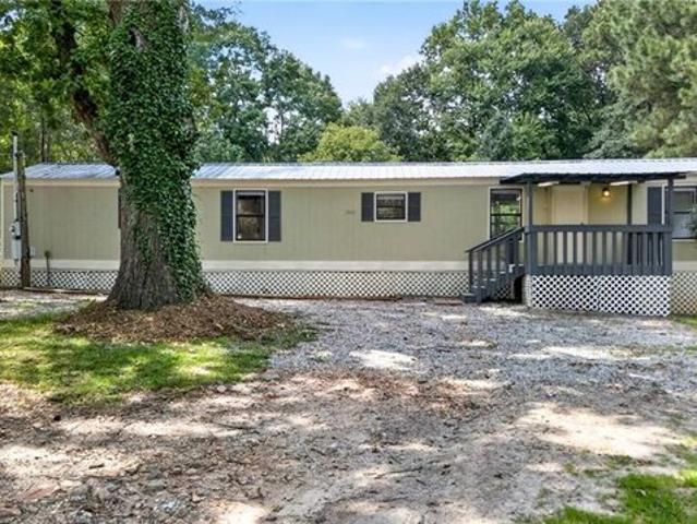 House for sale in Banks, Georgia