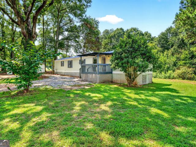 House for sale in Maysville, Georgia