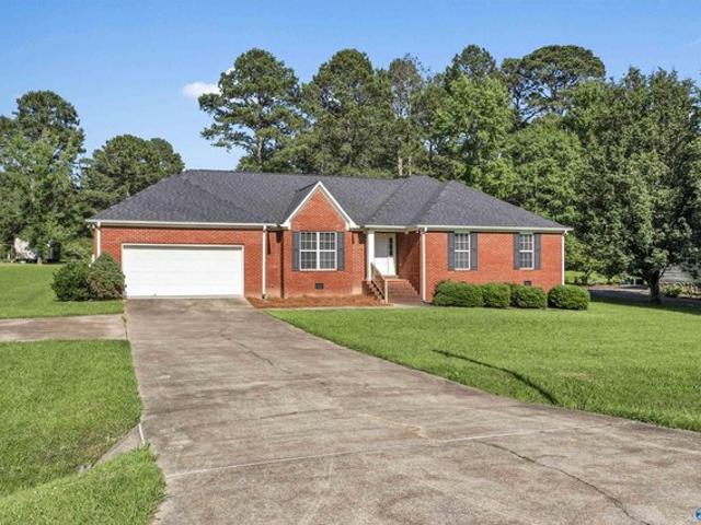 House for sale in Centre, Alabama
