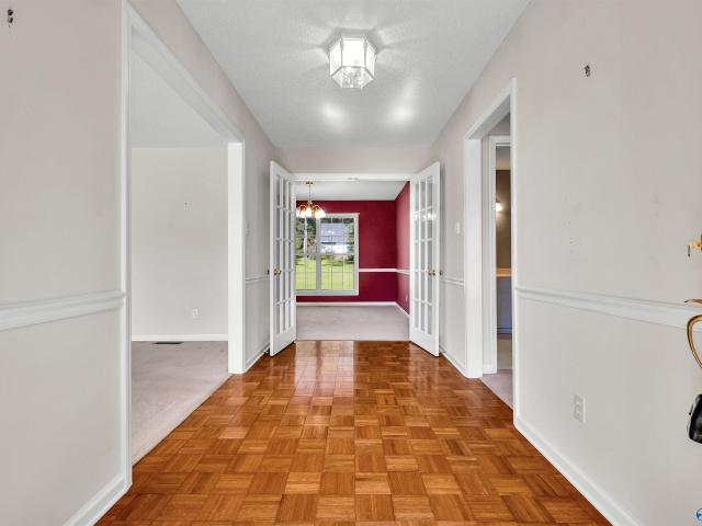 House for sale in Centre, Alabama