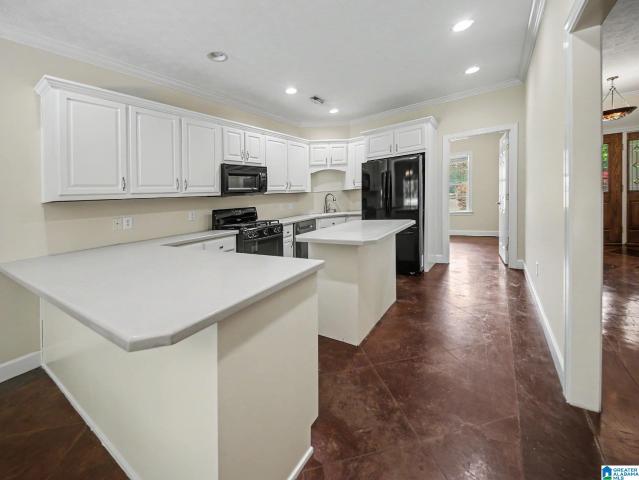 House for sale in Riverside, Alabama