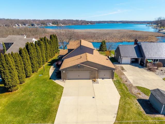 House for sale in Angola, Indiana