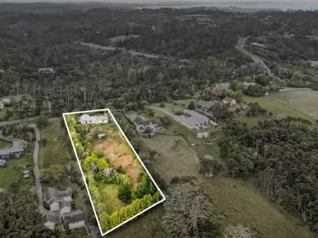 House for sale in Paremoremo, Oroua County