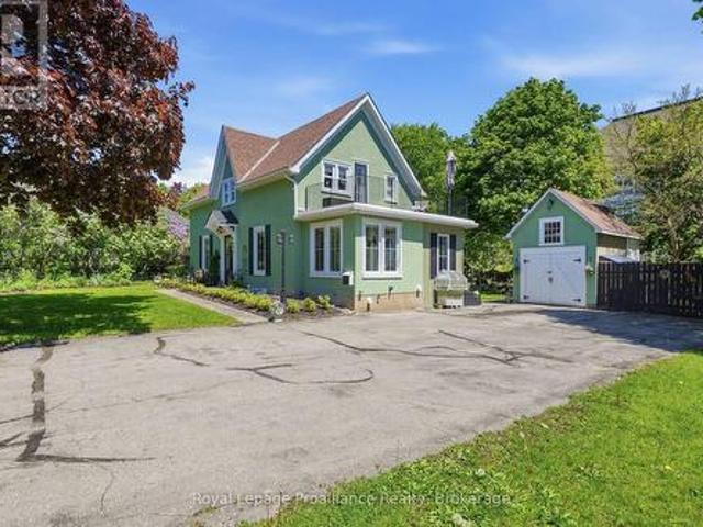 House for sale in Quinte West, Ontario