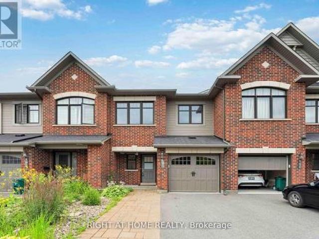 House for rent in Barrhaven East, Ottawa