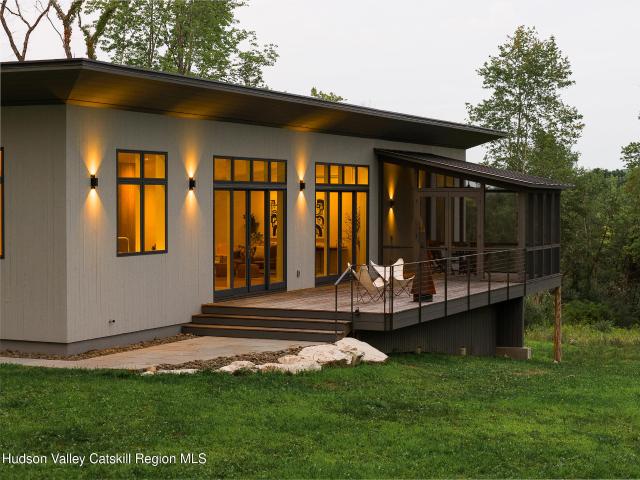 House for sale in New York