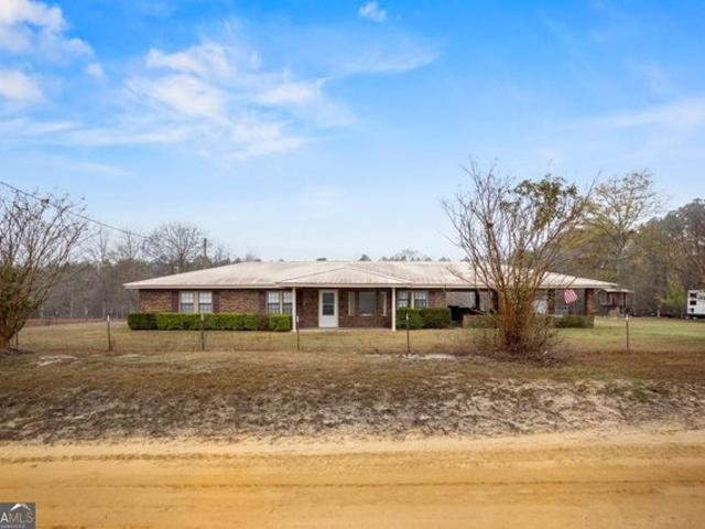 House for sale in Cobbtown, Georgia