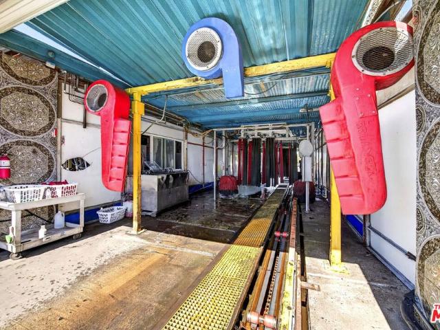 Commercial for sale in El Cajon, California