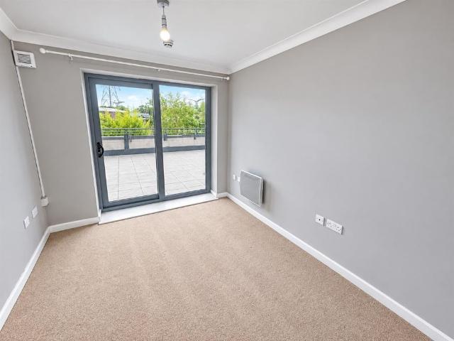 Apartment for rent in Hythe, Fordham Heath