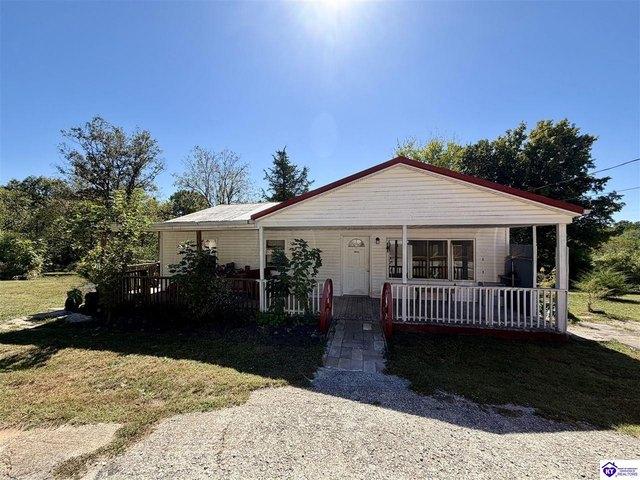 House for sale in Upton, Hardin County