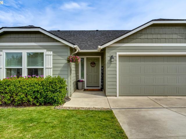 House for sale in Oregonia