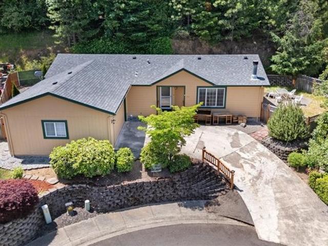 House for sale in Oregonia