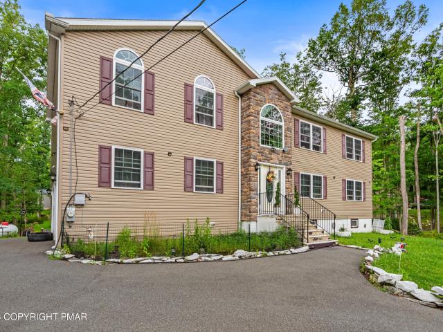 House for sale in Bartonsville, Pennsylvania