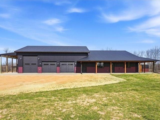 House for sale in Saint Croix, Wisconsin