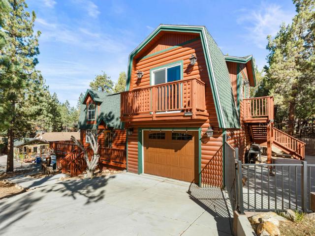 House for sale in Sugarloaf, California