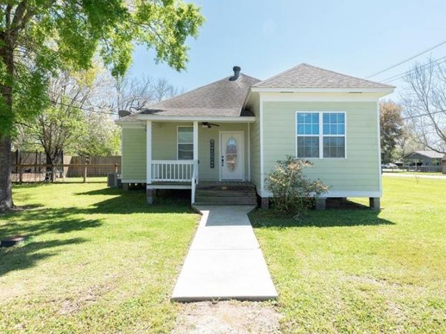 House for sale in Sour Lake, Texas