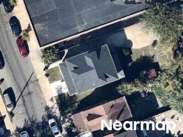 House for sale in Queens, Arverne