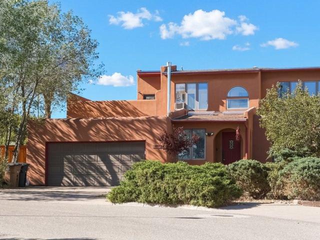 House for sale in Los Alamos, New Mexico