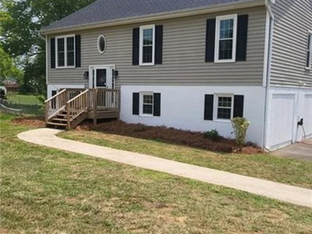 House for sale in Belews Creek, North Carolina