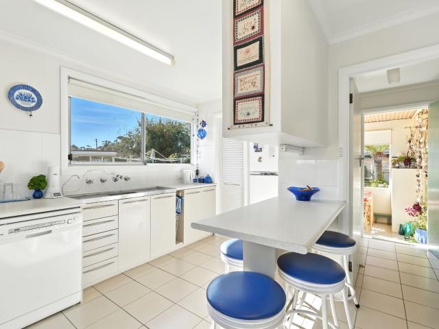 House for sale in Lauderdale, Hobart
