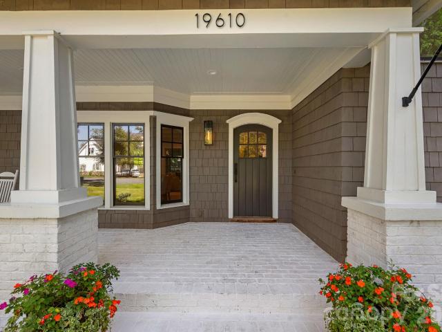 House for sale in Cornelius, Mecklenburg County