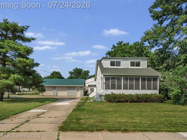 House for sale in Allen Park, Michigan