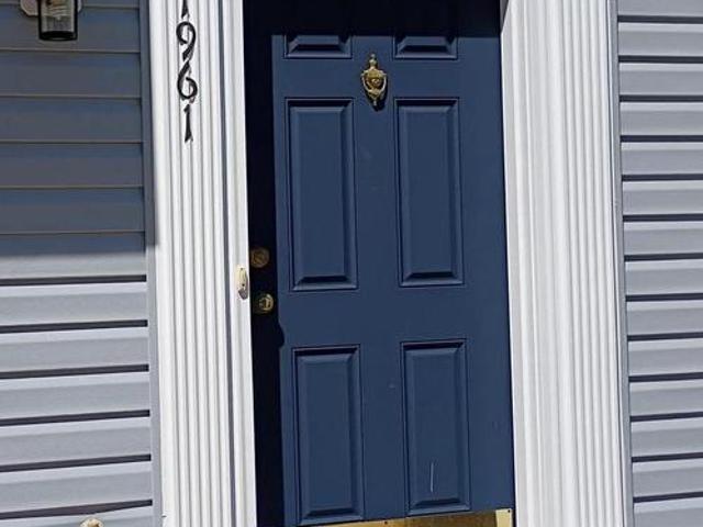 Townhouse for sale in Virginia