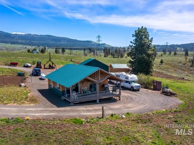 House for sale in Cambridge, Idaho