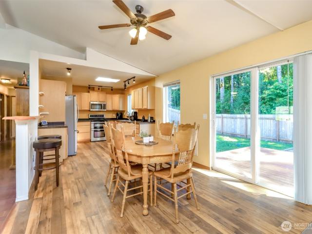 House for sale in Lakebay