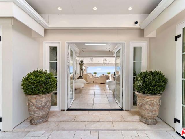 House for sale in Malibu, California