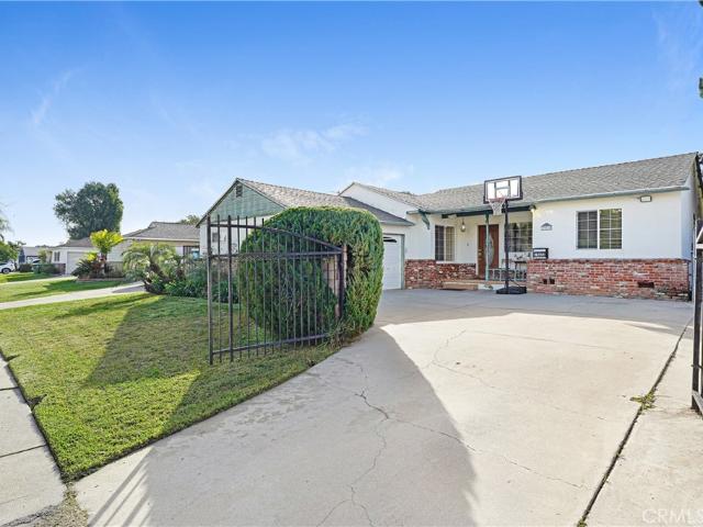 Property for sale in Reseda, Canoga Park