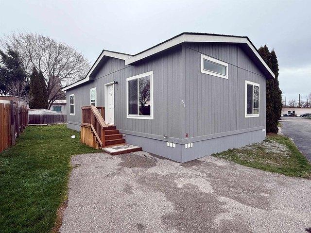 House for sale in Newman Lake, Washington