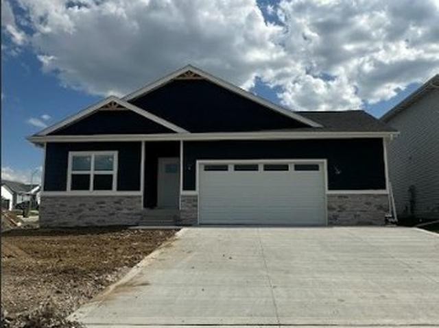 House for sale in Altoona, Iowa