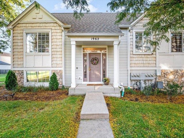 Townhouse for sale in Aurora, Kane County