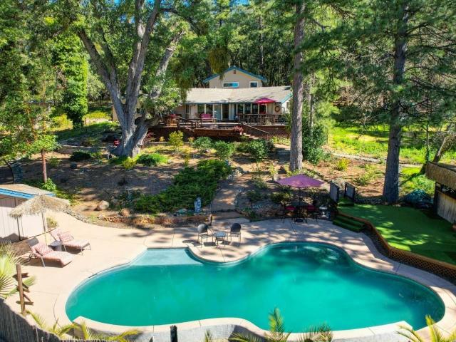 House for sale in Pine Grove, California