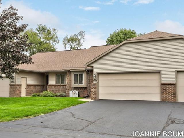 Condo for sale in Zeeland, Michigan