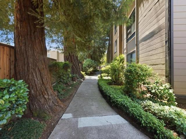 Condo for sale in Mountain View, California