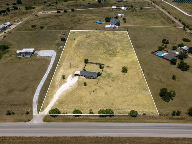 House for sale in Bosque, Texas