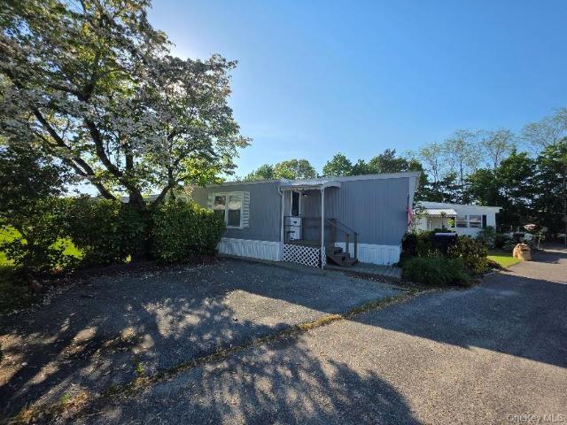 House for sale in Calverton, New York