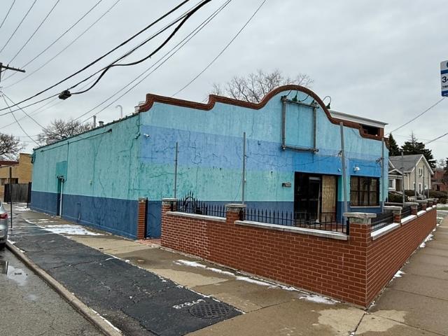 Commercial for sale in Blue Island, Illinois