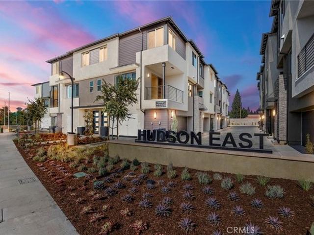 Townhouse for sale in Placentia, California