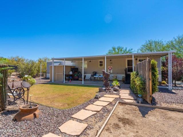 House for sale in Black Canyon City, Arizona