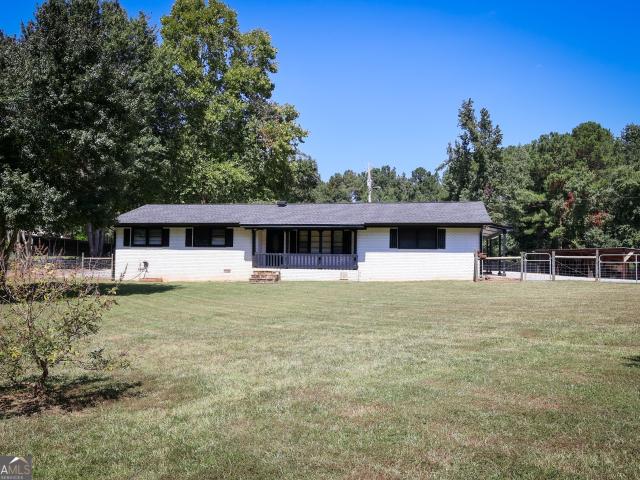 House for sale in Moreland, Georgia