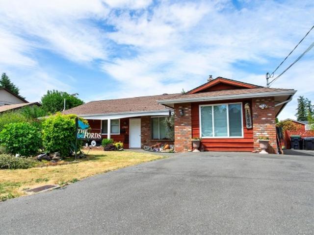 House for sale in Comox, British Columbia