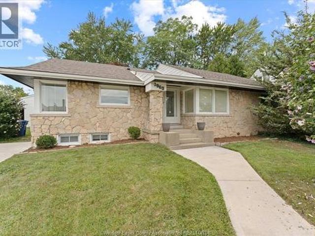 House for sale in Maidstone, Ontario
